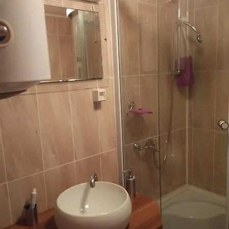 Krajinic Family House בוגוינו